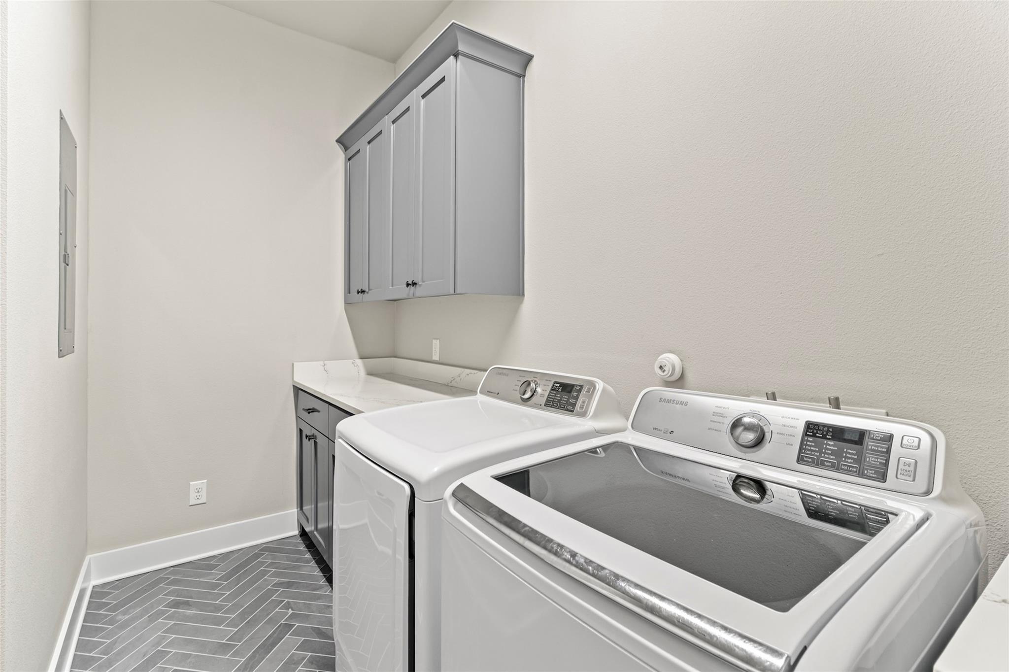 1687 Noble Trl, Canyon Lake, TX 78133