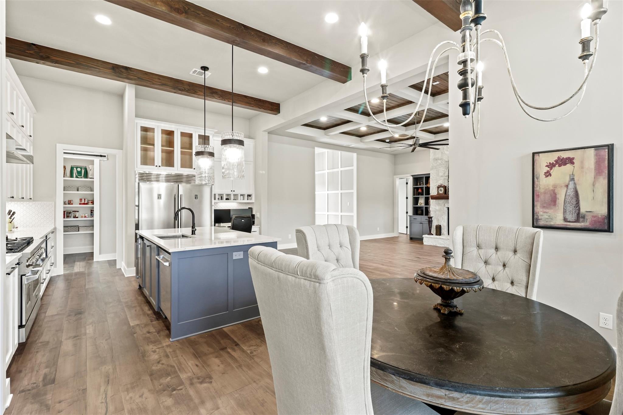 1687 Noble Trl, Canyon Lake, TX 78133