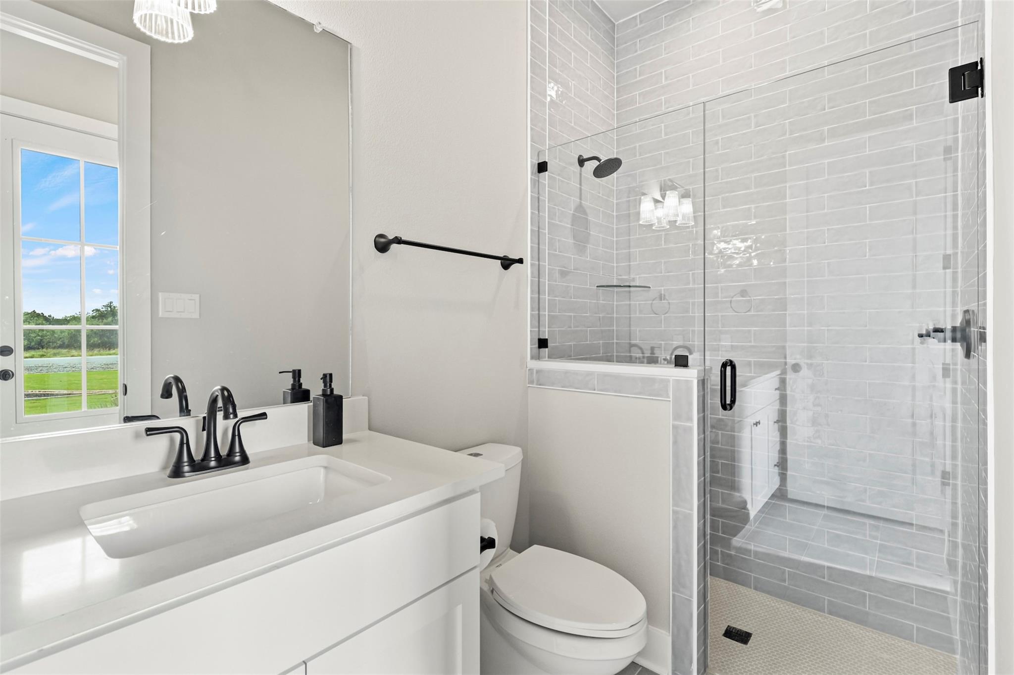 1687 Noble Trl, Canyon Lake, TX 78133