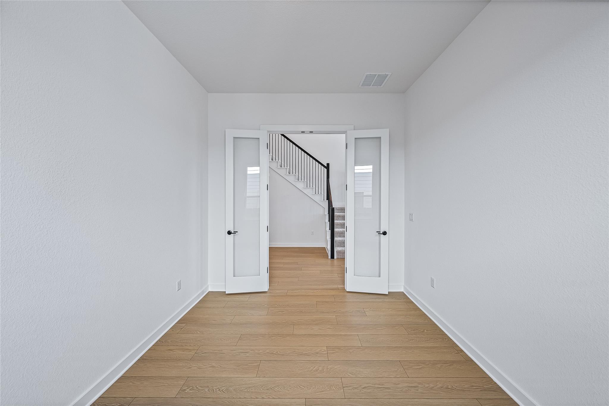 6812 Rounded Pebble Ln, Buda, TX 78610