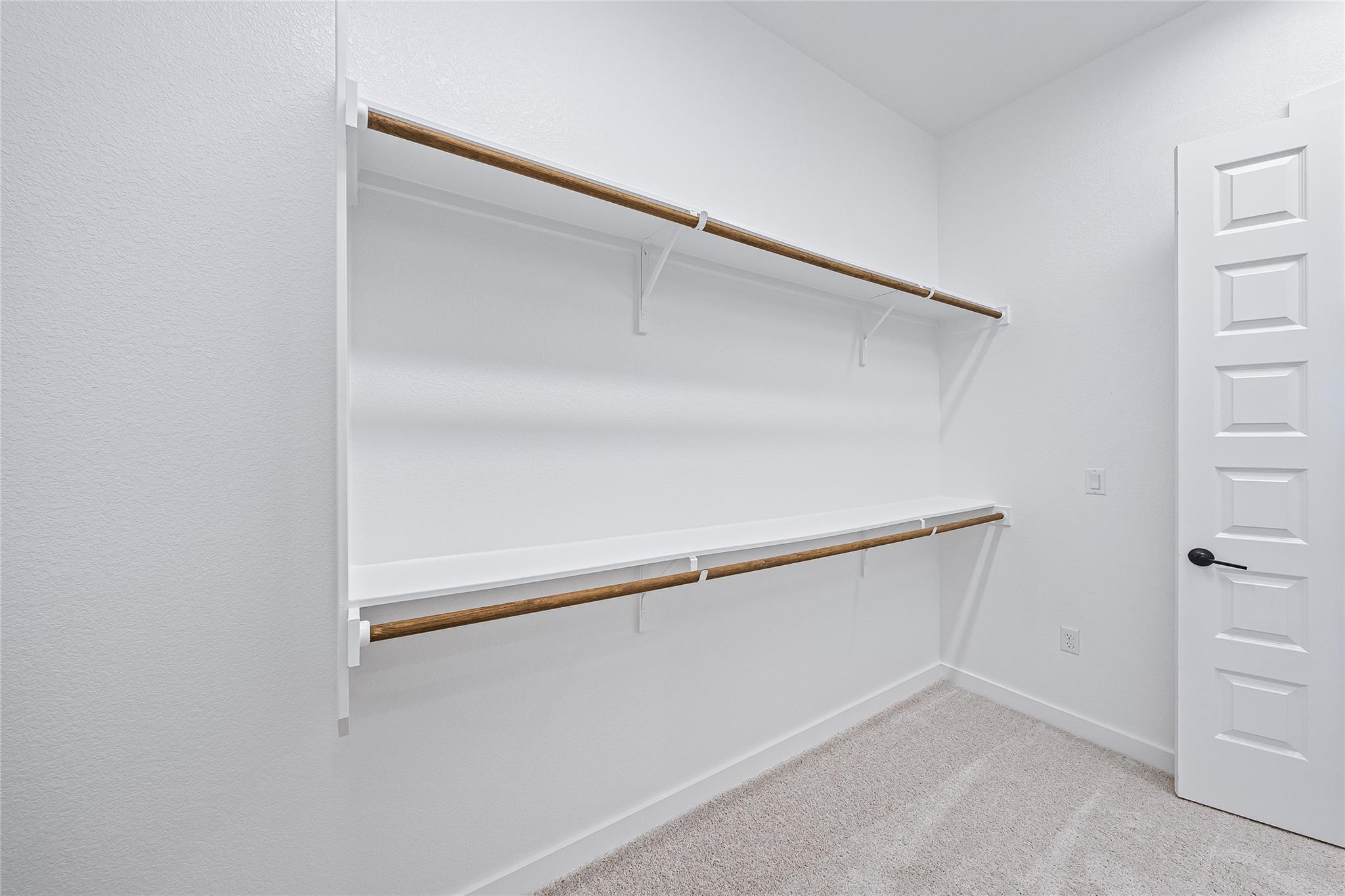 6812 Rounded Pebble Ln, Buda, TX 78610