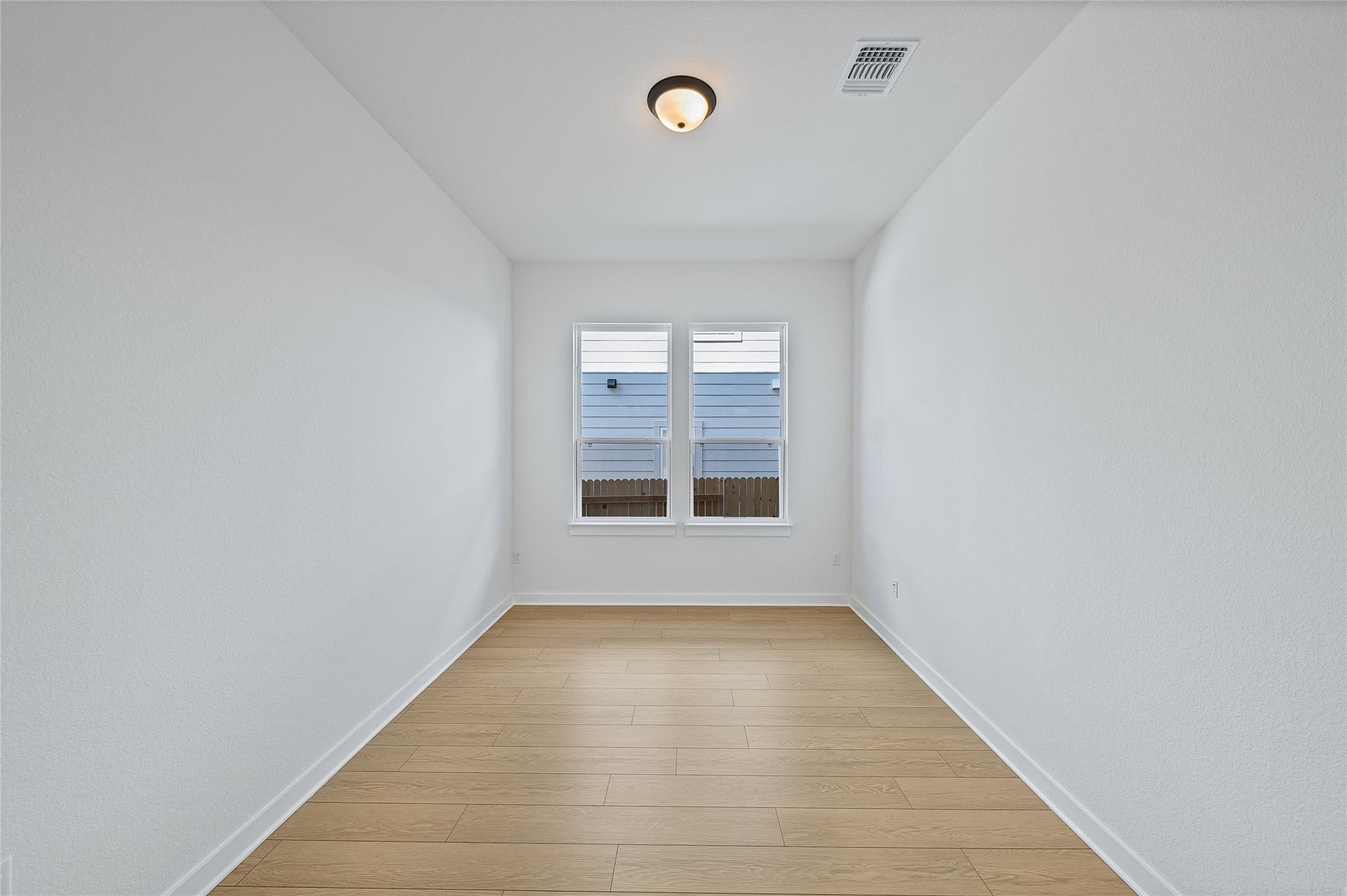 6812 Rounded Pebble Ln, Buda, TX 78610