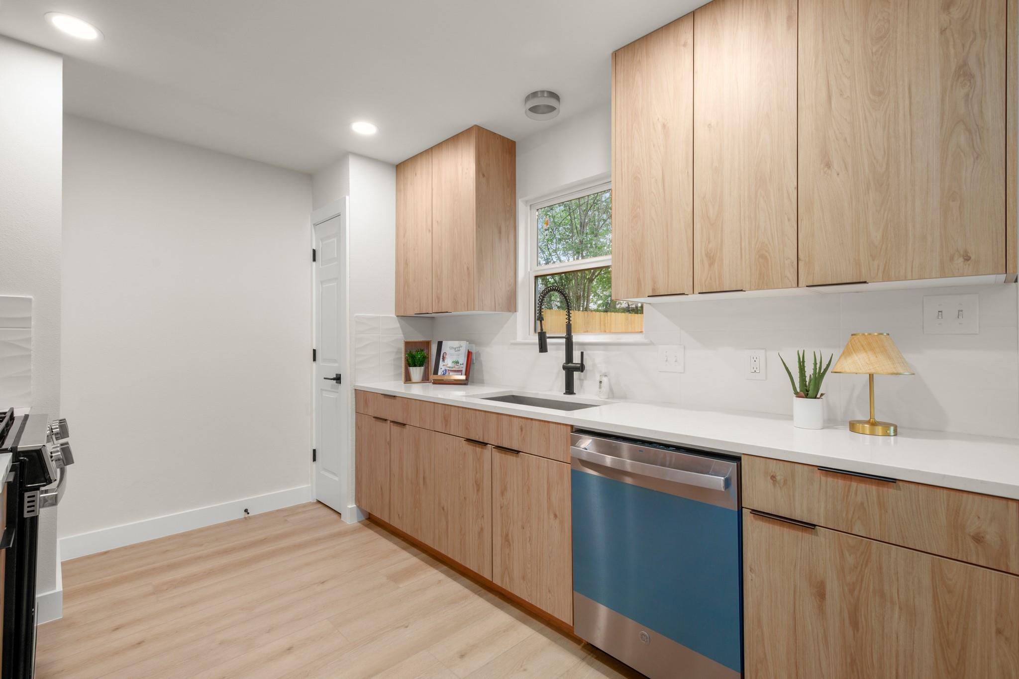 6127 Wagon Bend Trl, Austin, TX 78744