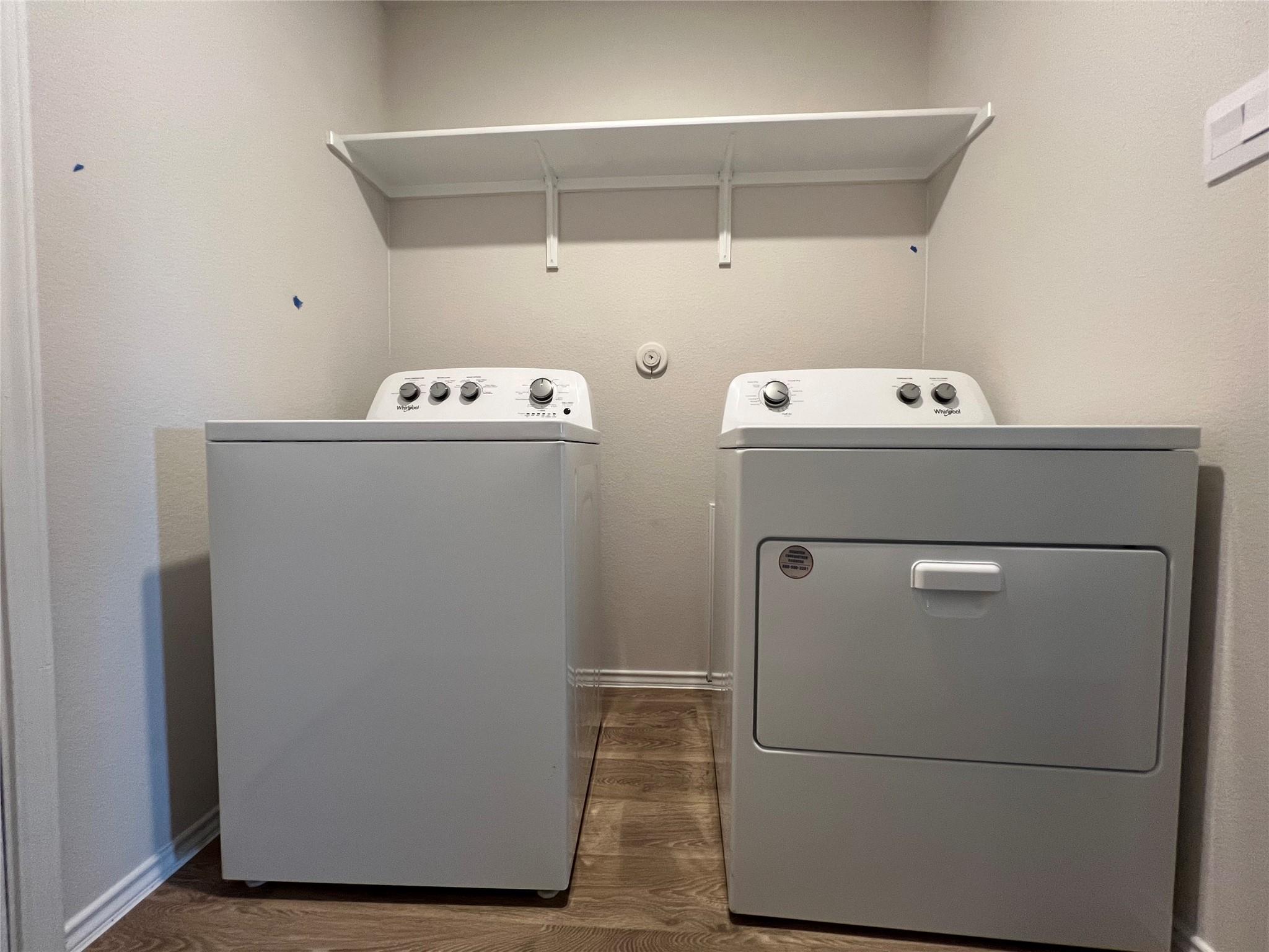 221 Wirecrested Dr, Lockhart, TX 78644