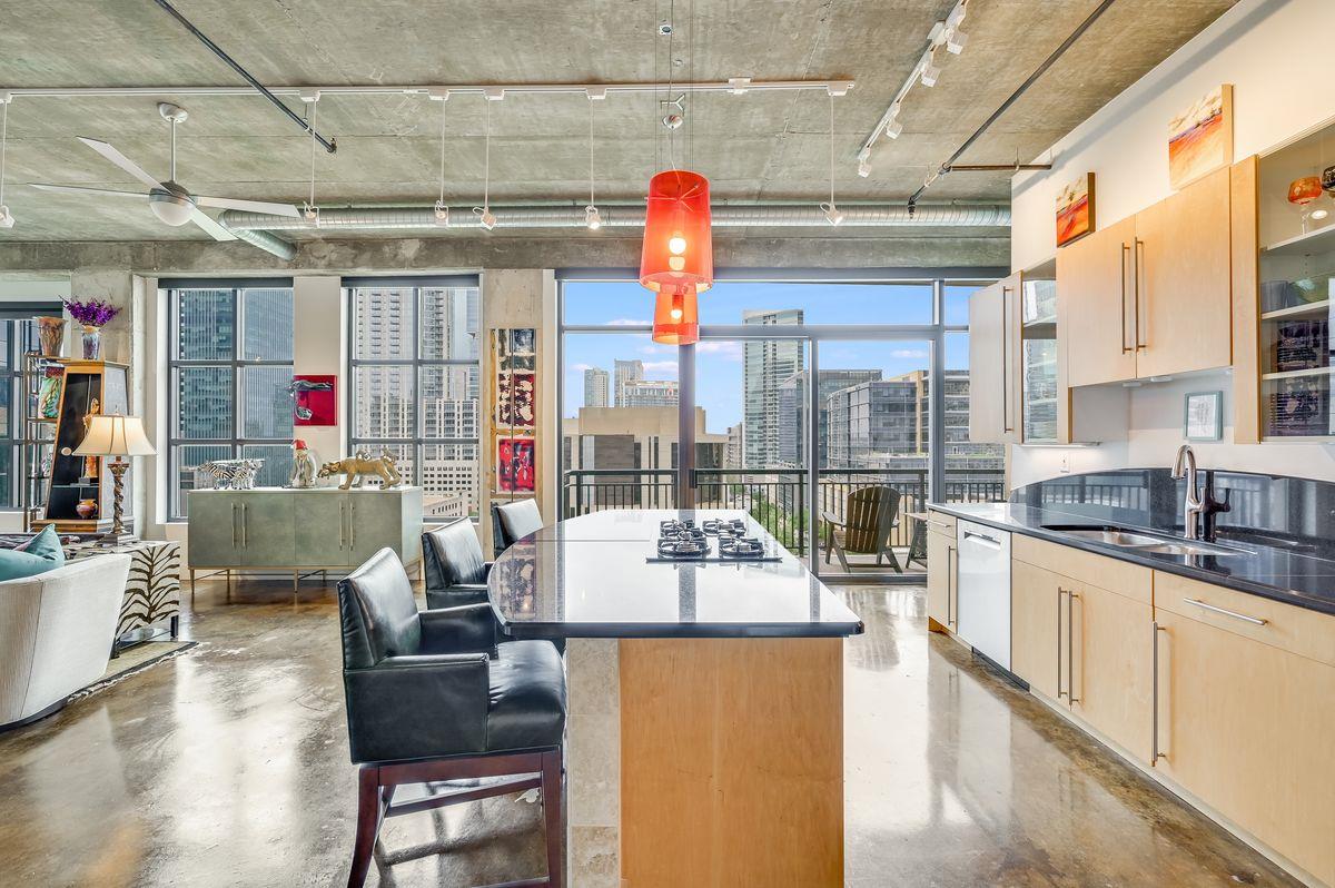 311 W 5th St # 1002, Austin, TX 78701