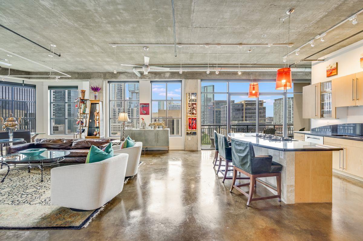 311 W 5th St # 1002, Austin, TX 78701