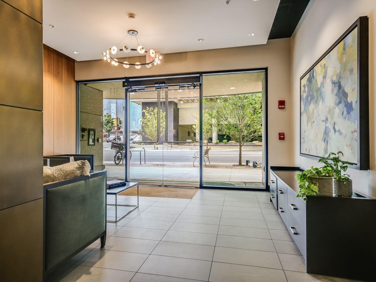 311 W 5th St # 1002, Austin, TX 78701