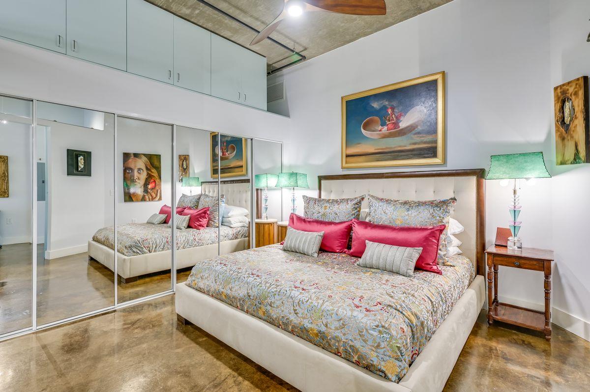 311 W 5th St # 1002, Austin, TX 78701