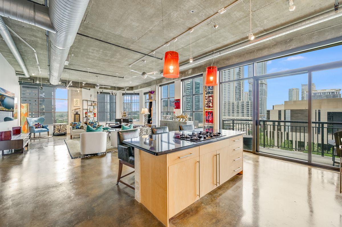 311 W 5th St # 1002, Austin, TX 78701