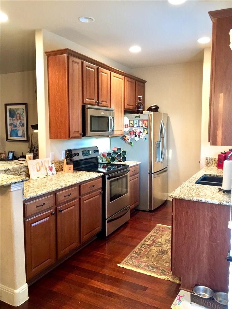 10052 Janet Loop, Dripping Springs, TX 78620