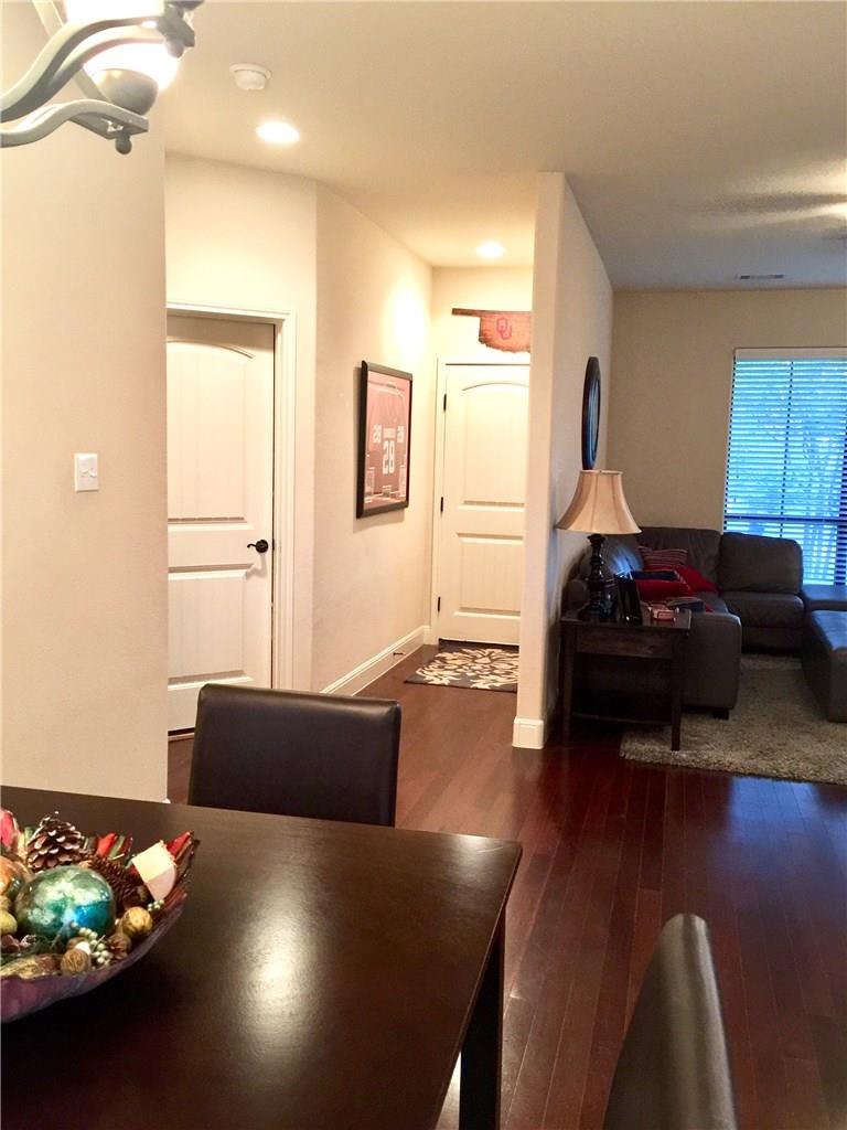 10052 Janet Loop, Dripping Springs, TX 78620