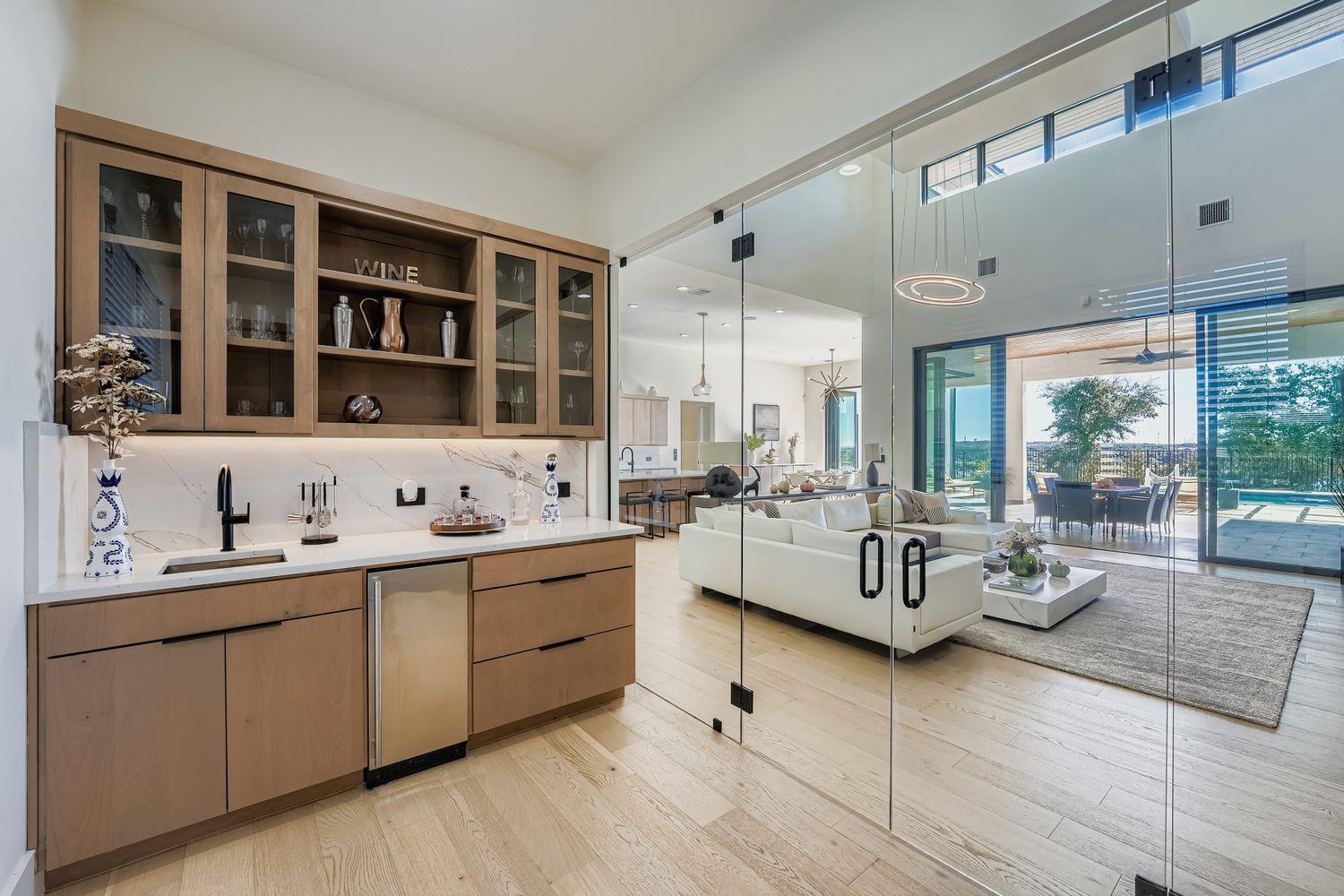 6412 Lantern View Dr, Jonestown, TX 78645