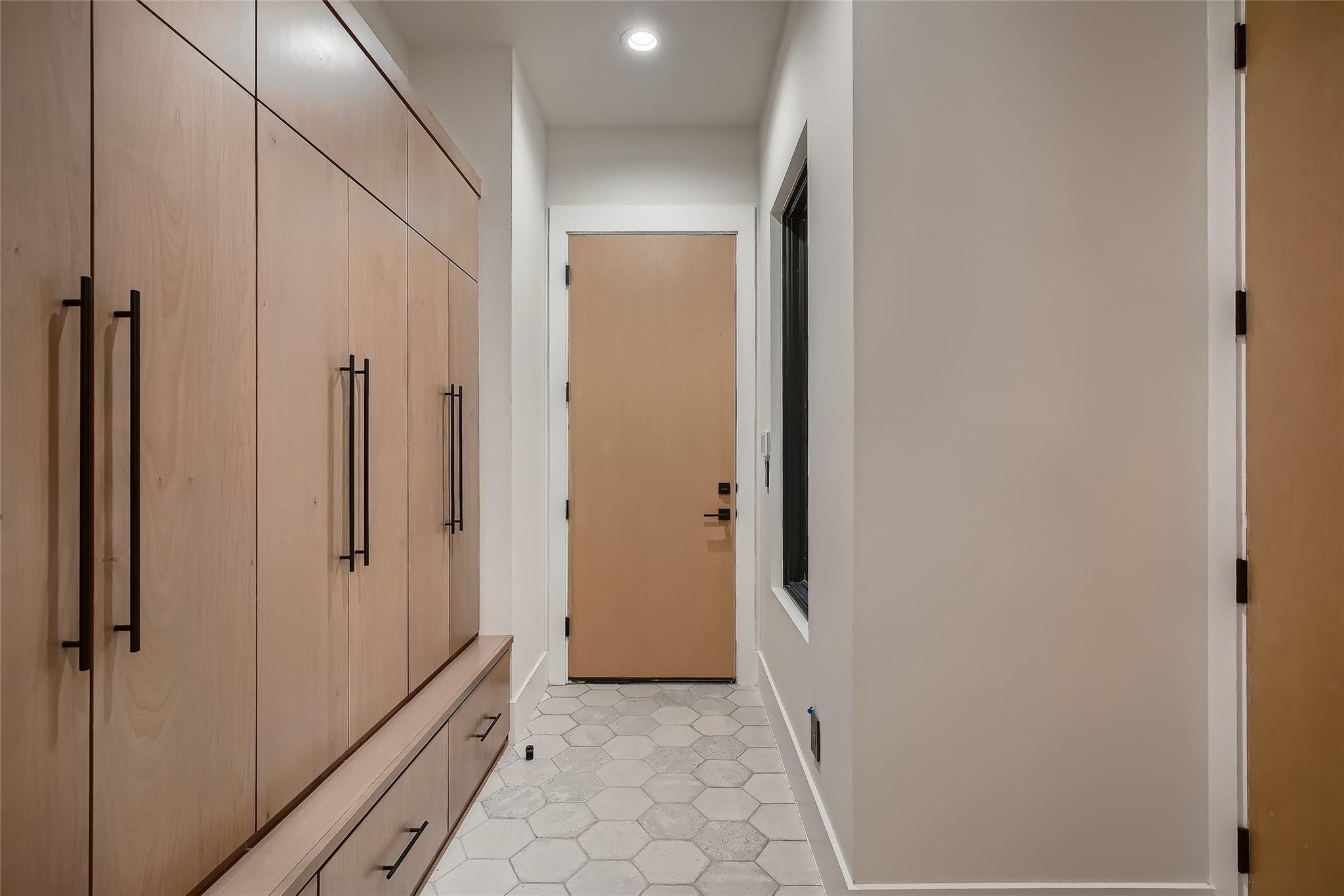 6412 Lantern View Dr, Jonestown, TX 78645