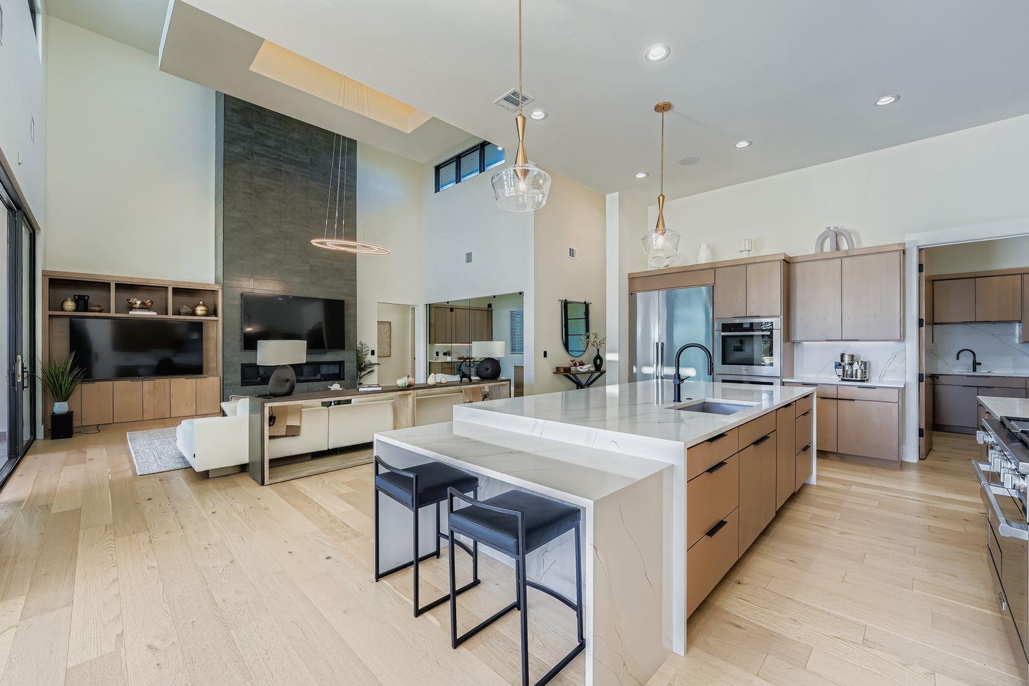 6412 Lantern View Dr, Jonestown, TX 78645