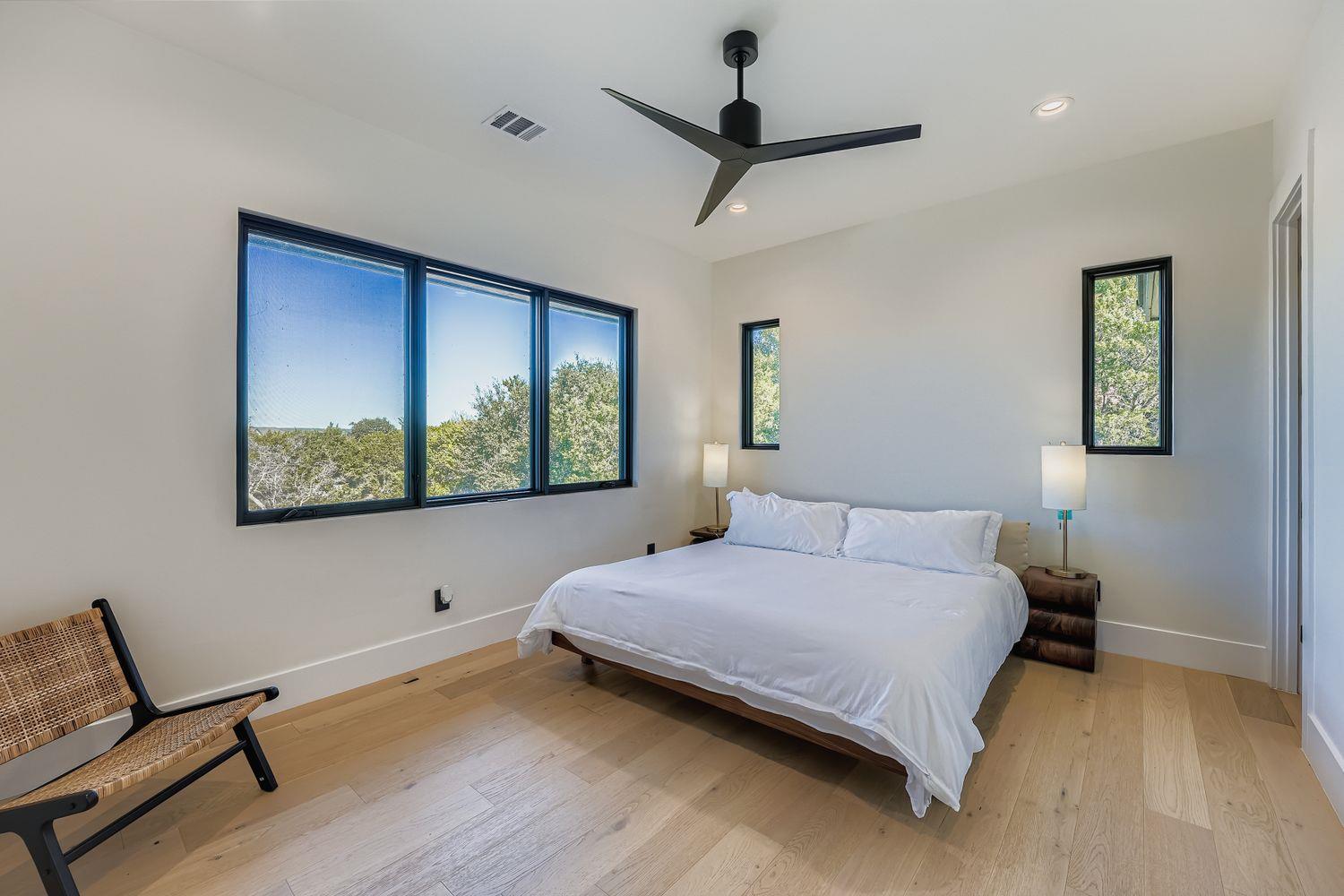 6412 Lantern View Dr, Jonestown, TX 78645