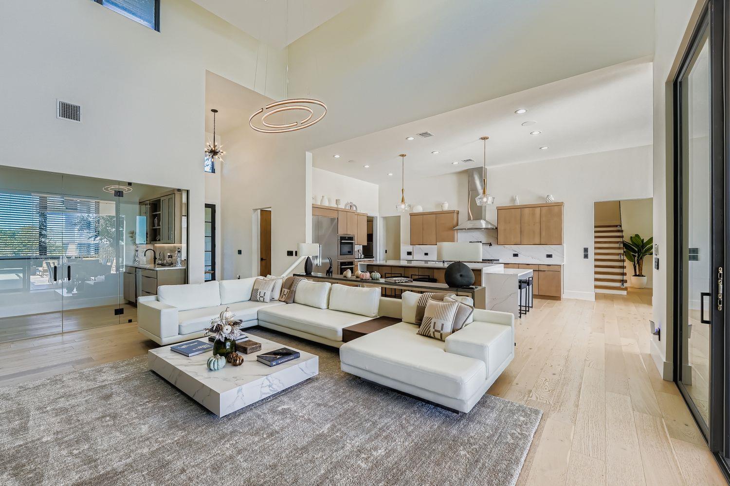 6412 Lantern View Dr, Jonestown, TX 78645