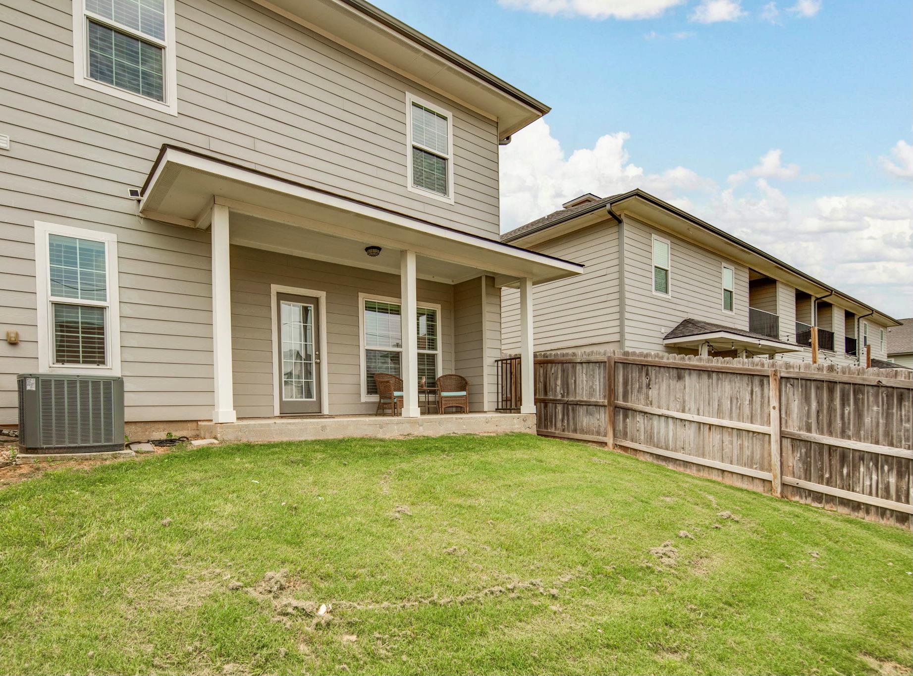 3433 Summerway Dr, College Station, TX 77845
