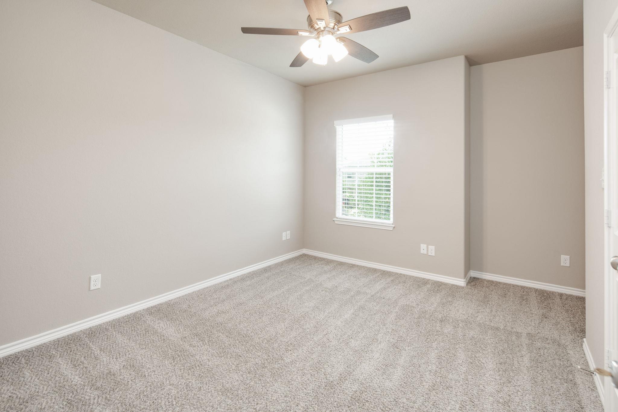3433 Summerway Dr, College Station, TX 77845