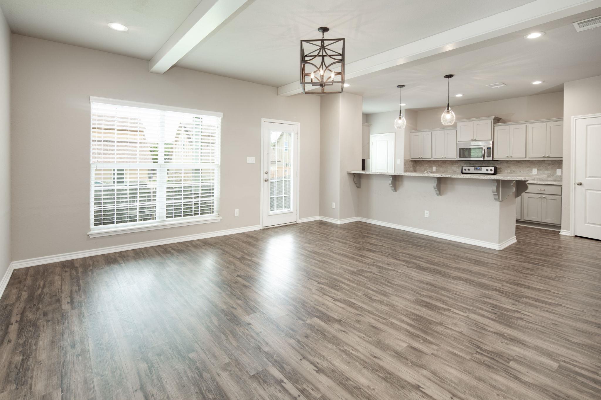 3433 Summerway Dr, College Station, TX 77845