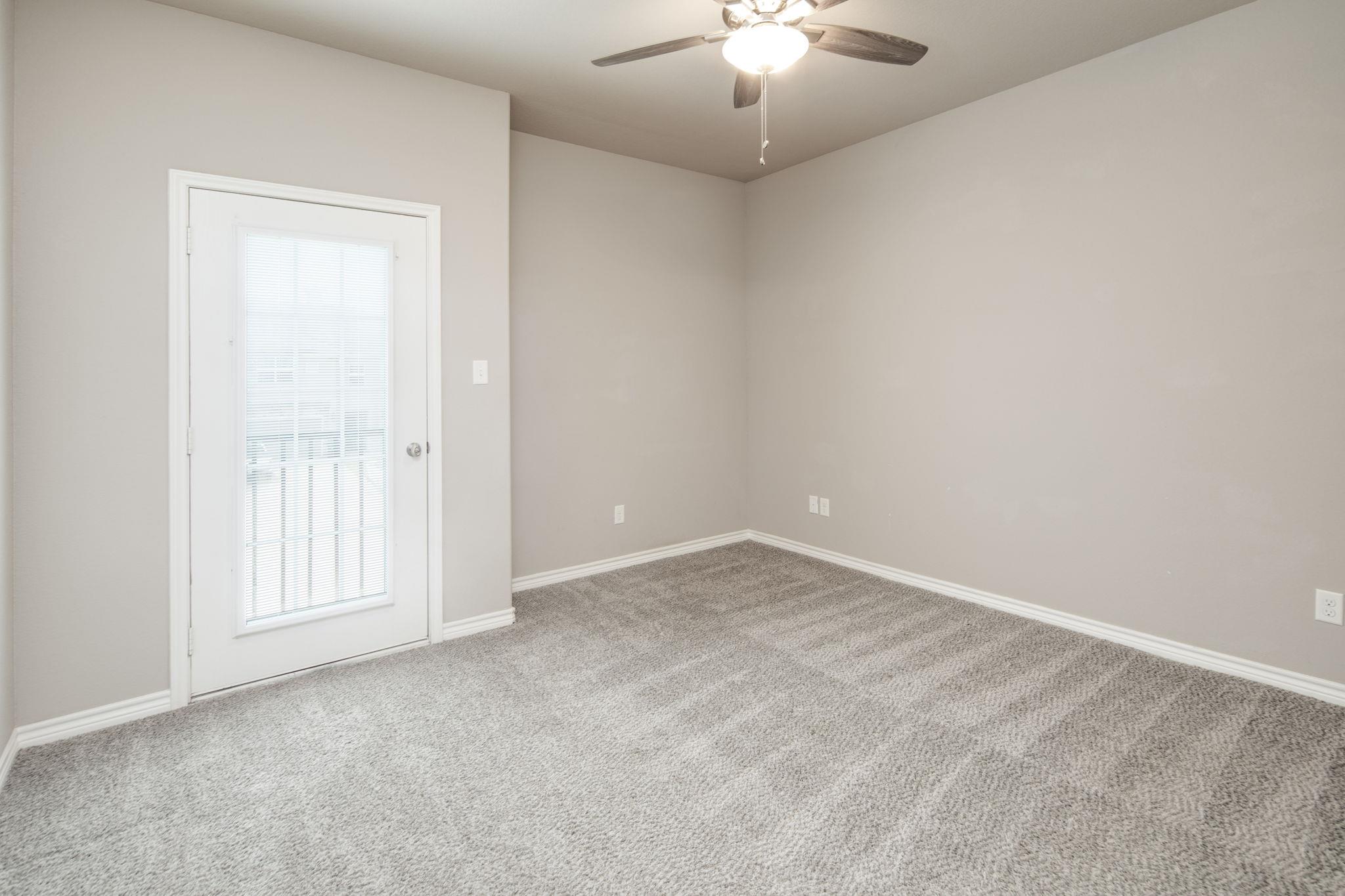 3433 Summerway Dr, College Station, TX 77845