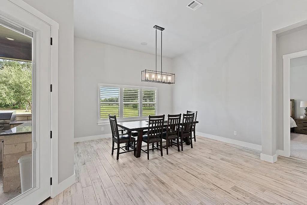 1102 Woodpark Ln, Georgetown, TX 78633