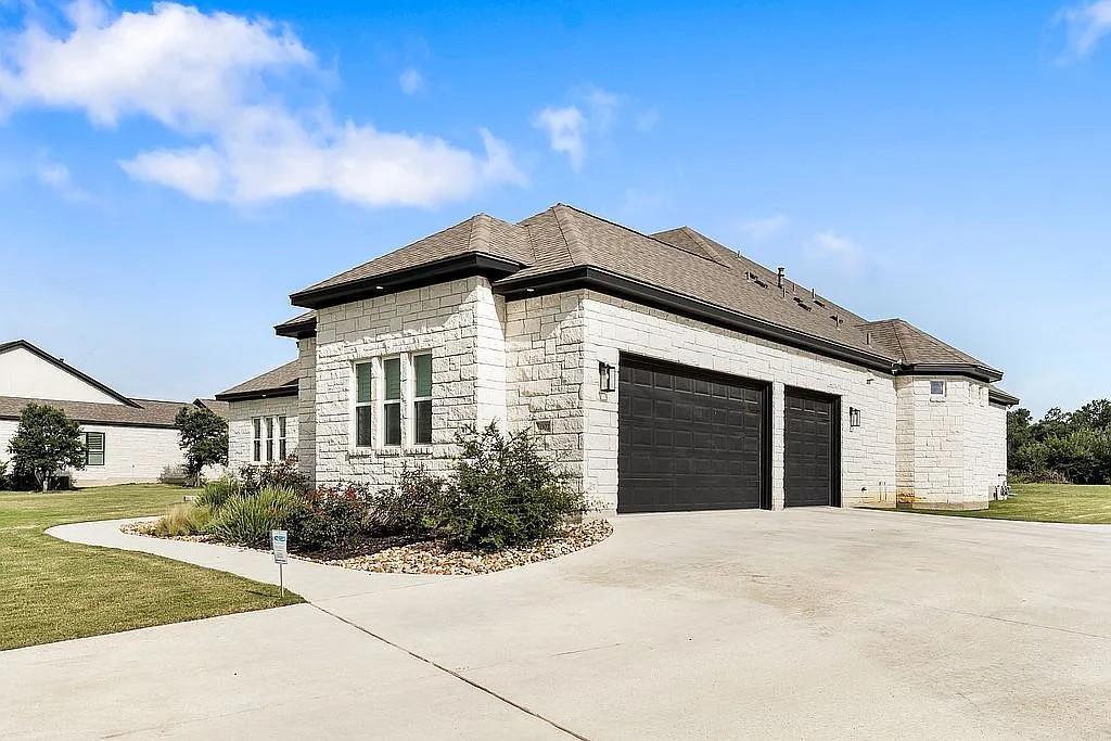 1102 Woodpark Ln, Georgetown, TX 78633