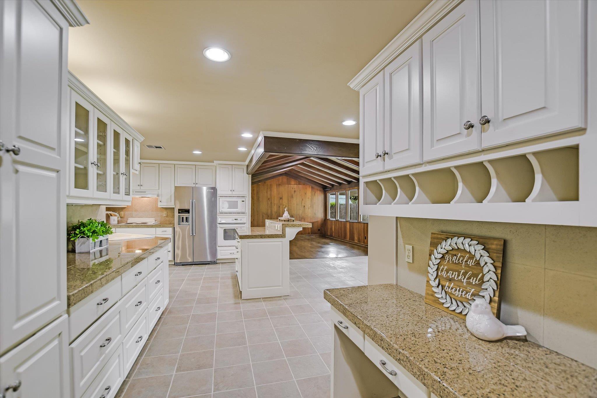 4011 N Hills Dr, Austin, TX 78731