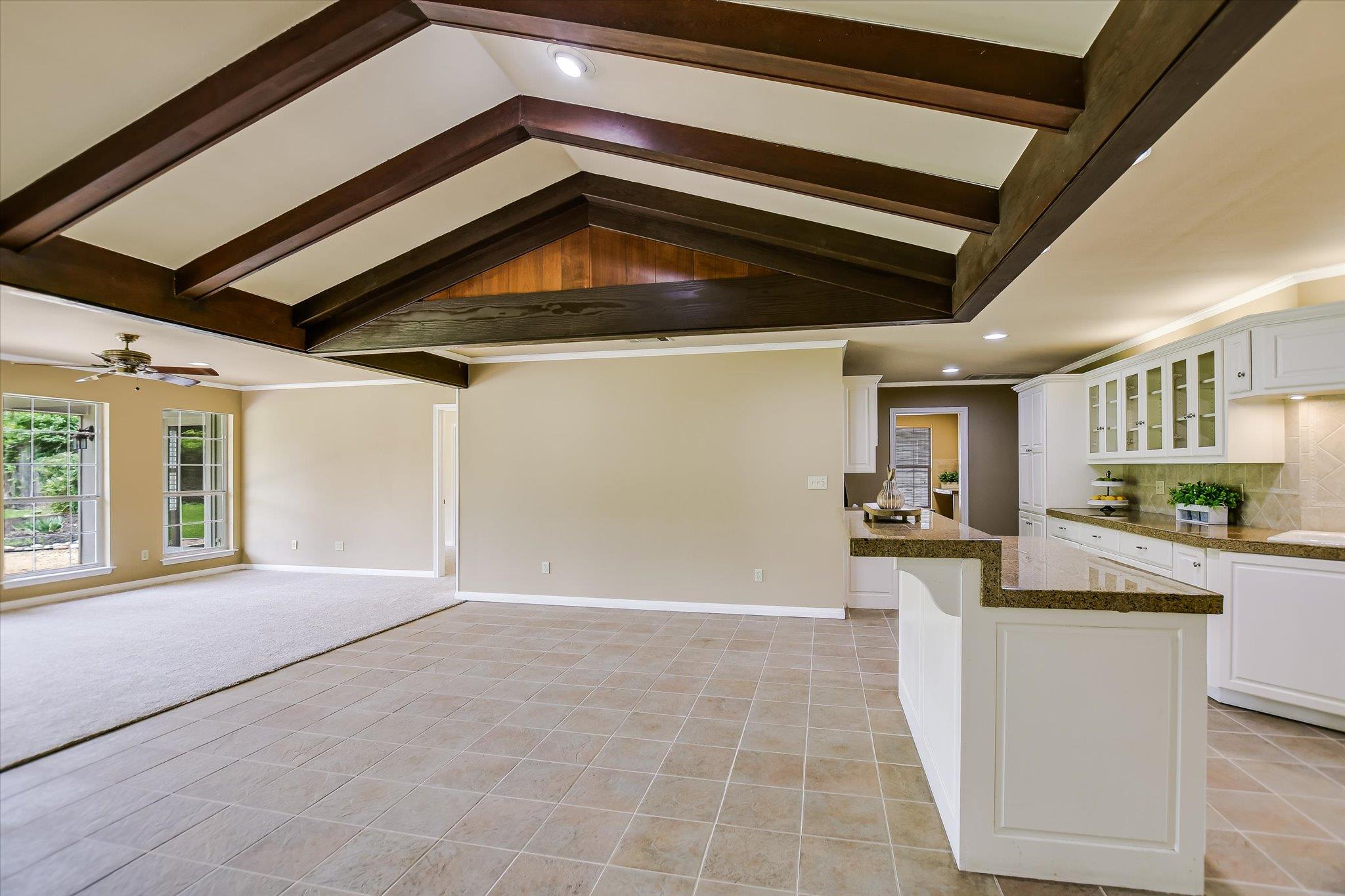 4011 N Hills Dr, Austin, TX 78731