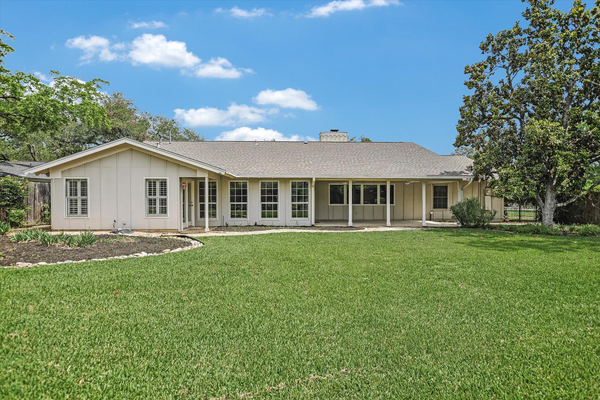 4011 N Hills Dr, Austin, TX 78731