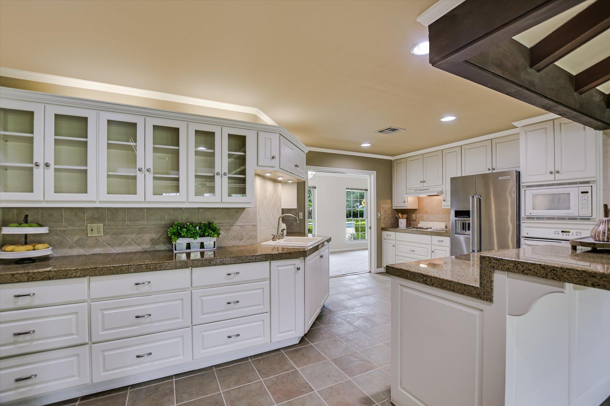 4011 N Hills Dr, Austin, TX 78731