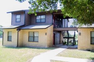 1320 Wilson St # 236, Lockhart, TX 78644