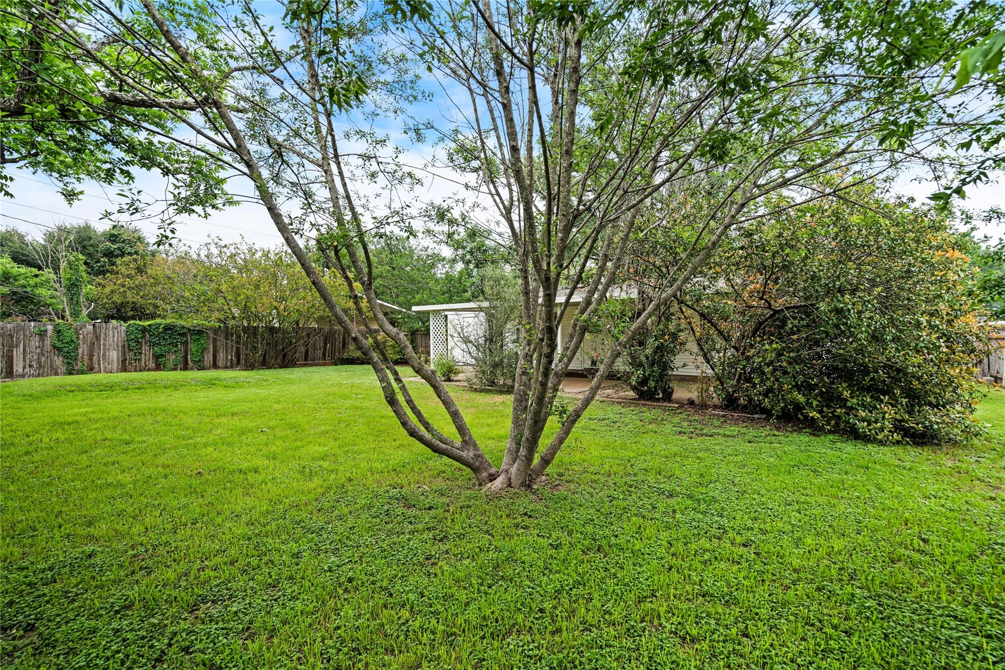 5104 Waterbrook Dr, Austin, TX 78723