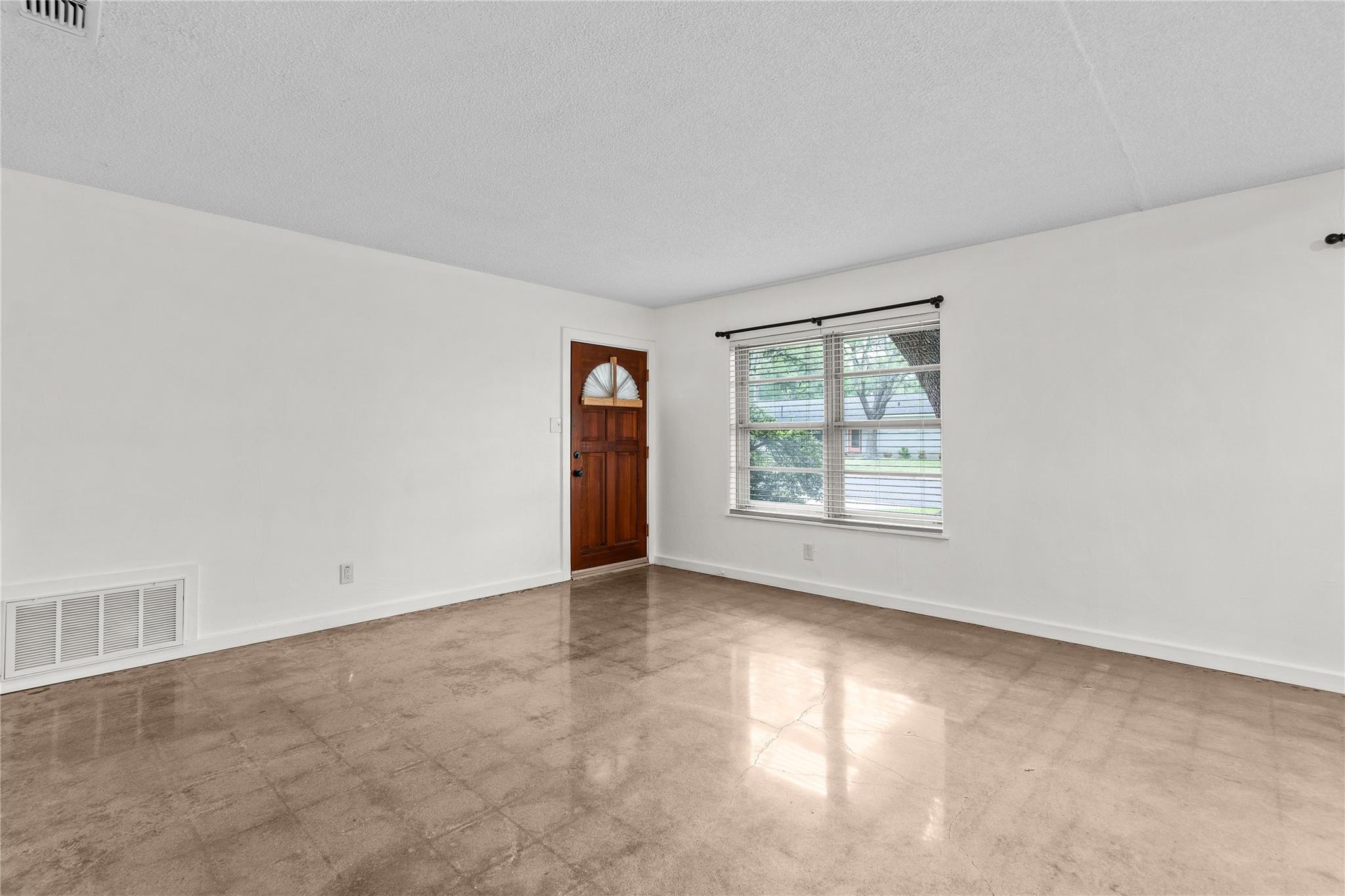 5104 Waterbrook Dr, Austin, TX 78723