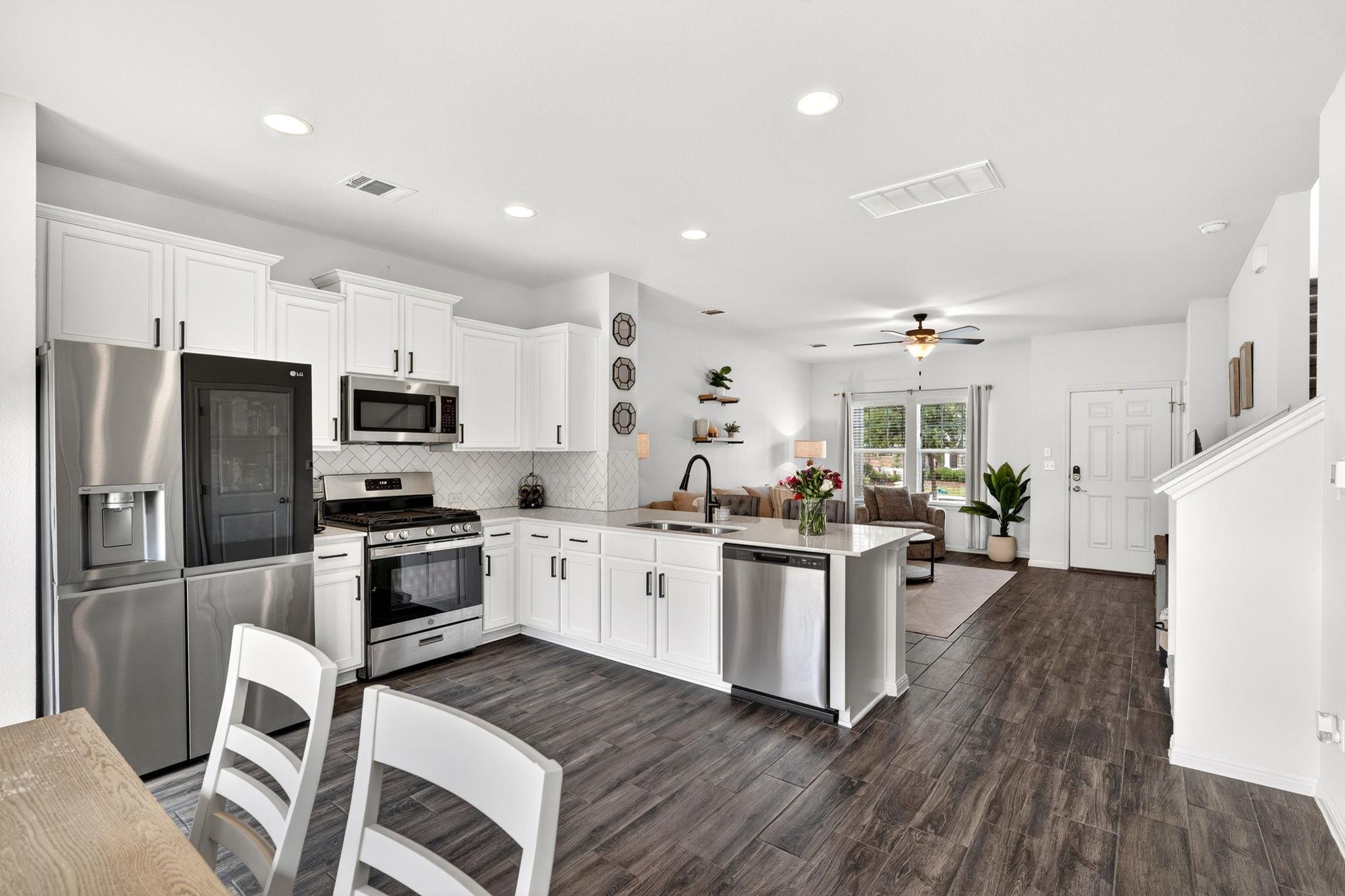 17903 Papaveri Way # 212, Pflugerville, TX 78660