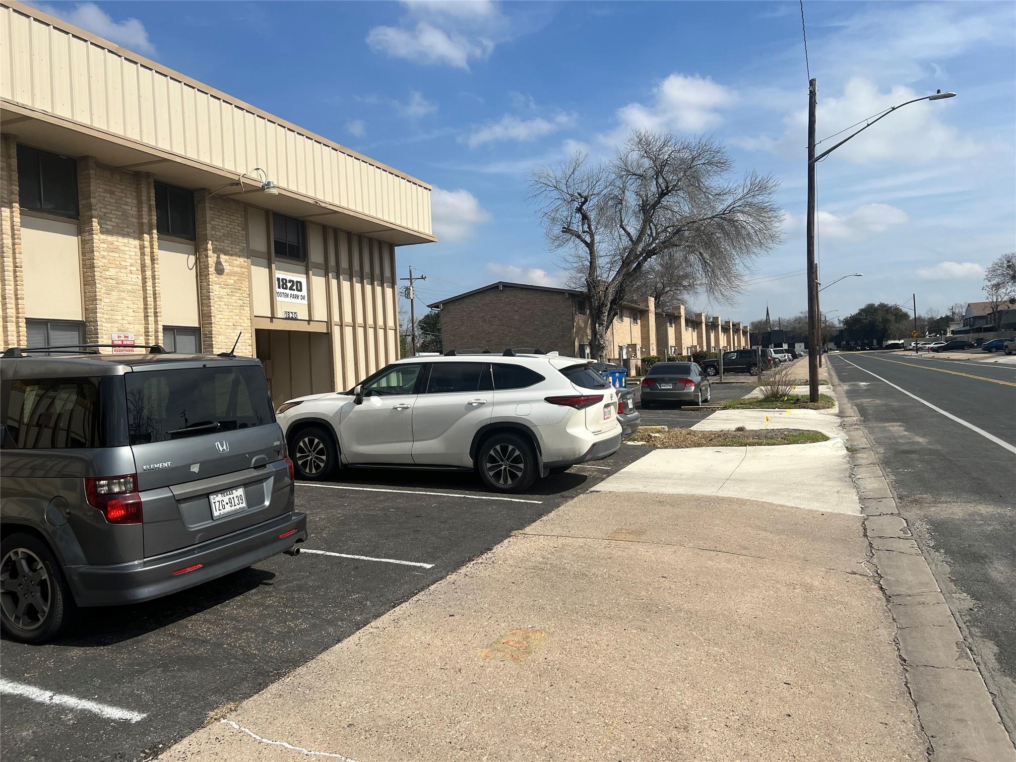 1820 Wooten Park Dr # 104, Austin, TX 78757