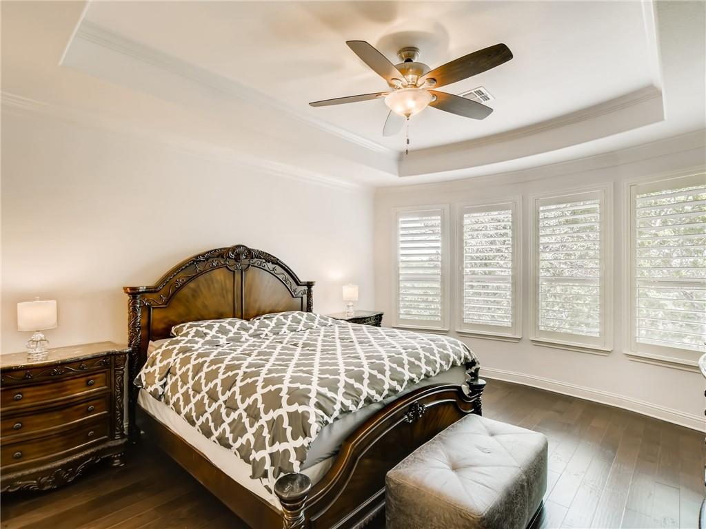 215 Woodlands Ct, Lakeway, TX 78738