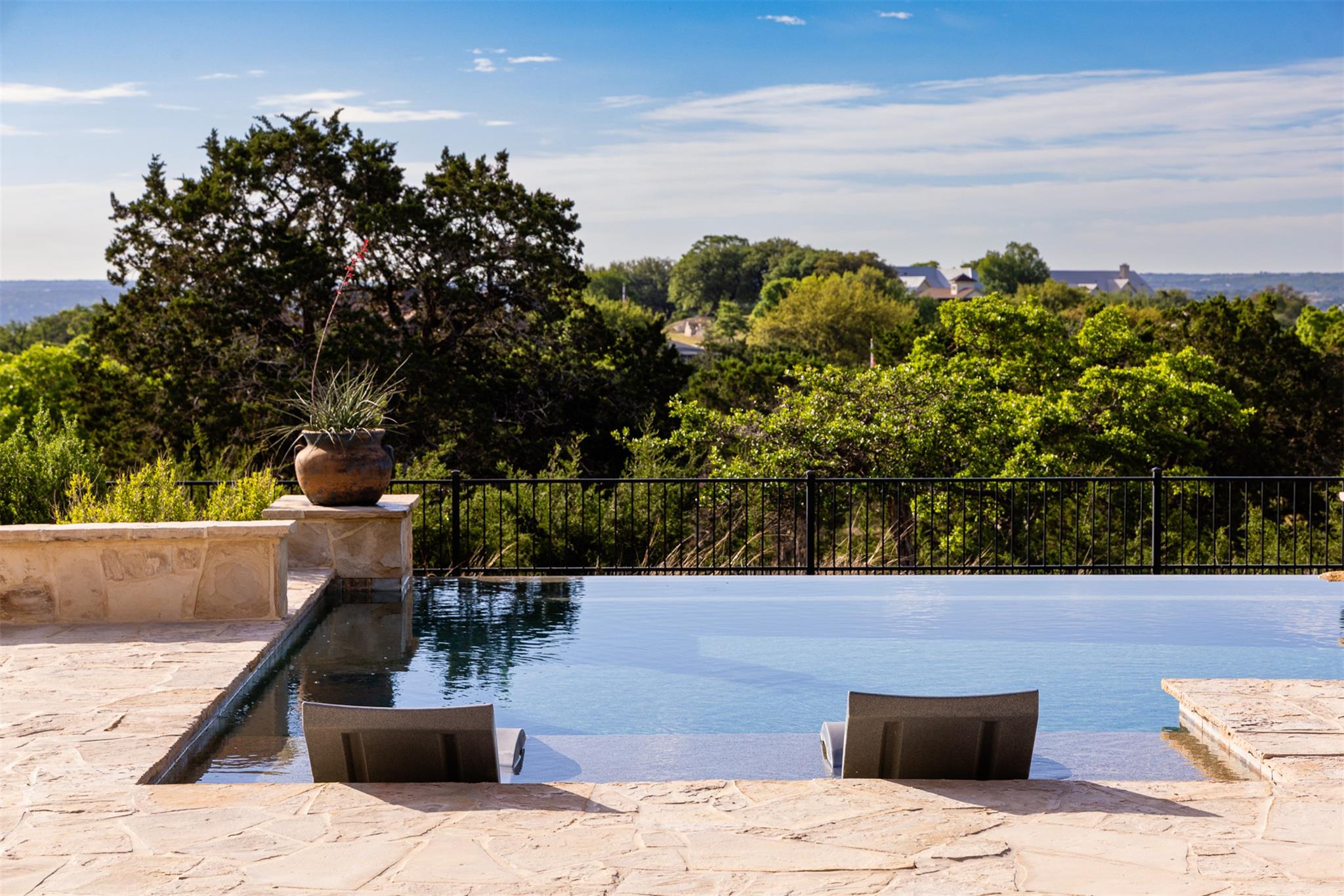 357 Cypress Estates Pkwy, Ingram, TX 78025