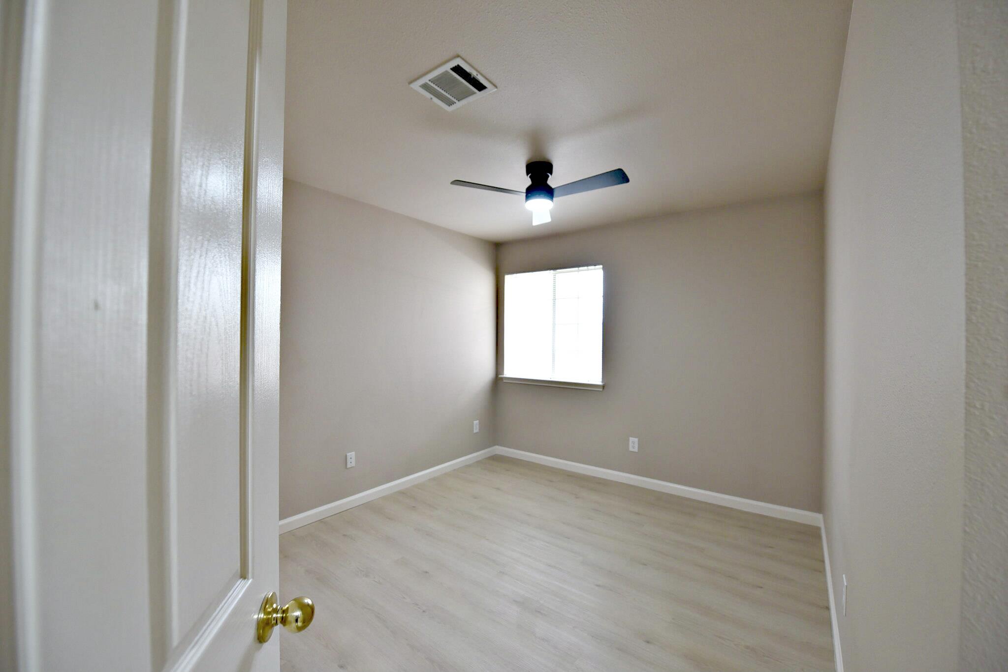 3924 Newland Dr, Round Rock, TX 78681