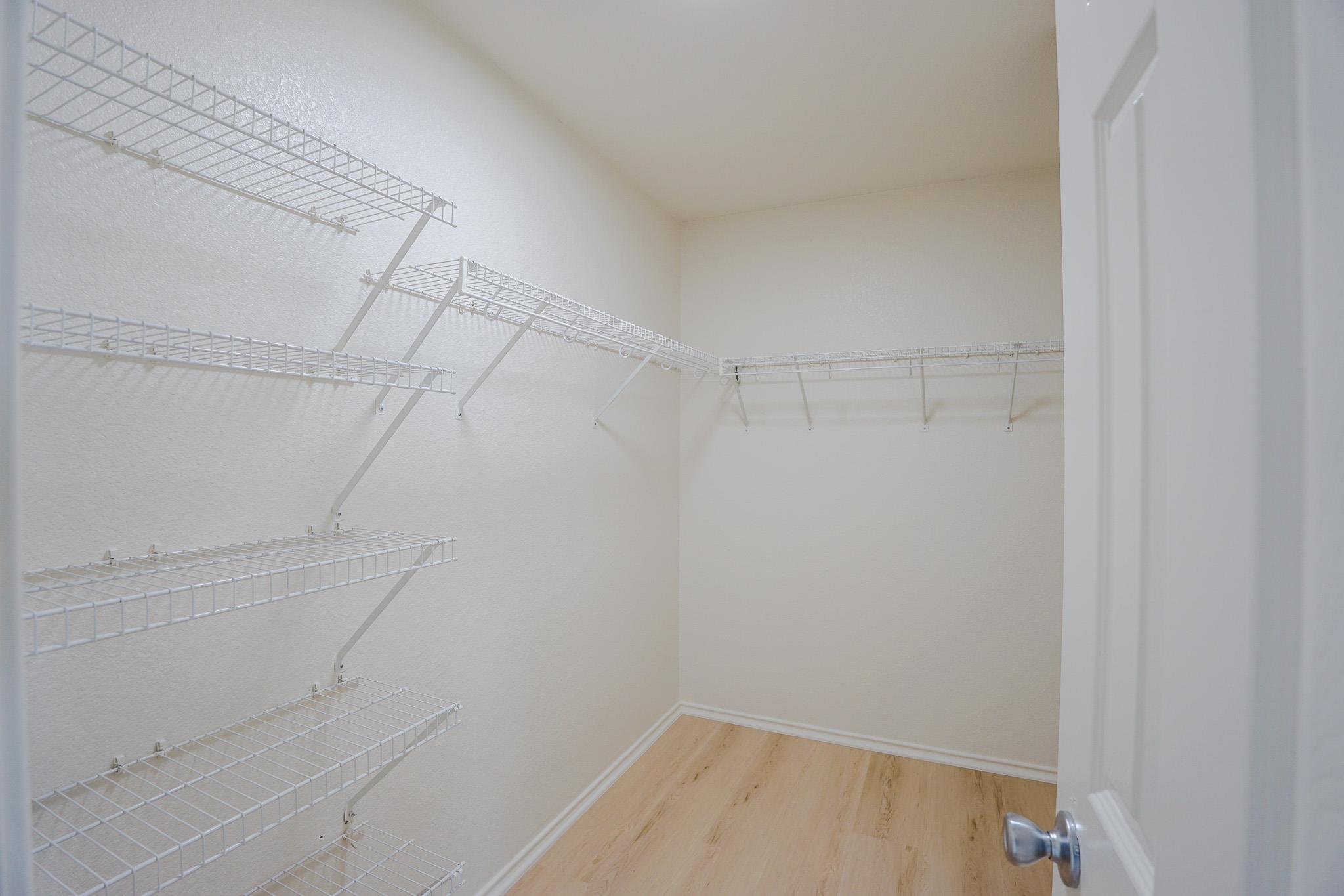 1520 Darjeeling Dr, Pflugerville, TX 78660