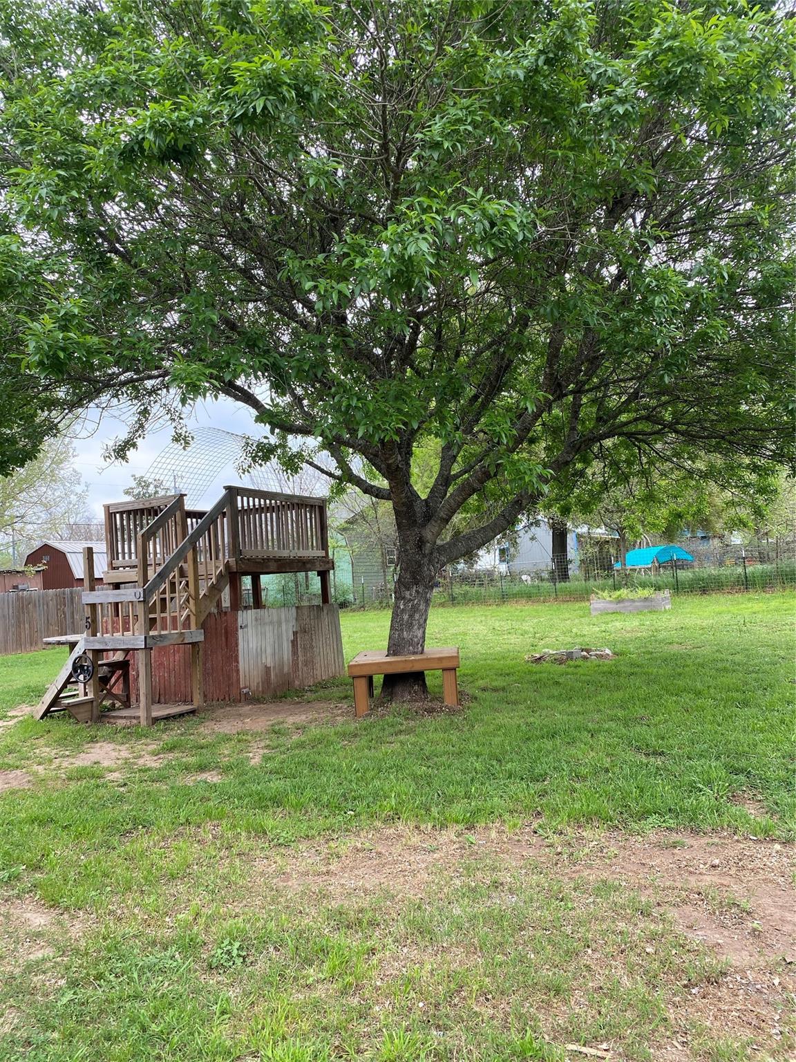 805 Laurel St, Bastrop, TX 78602