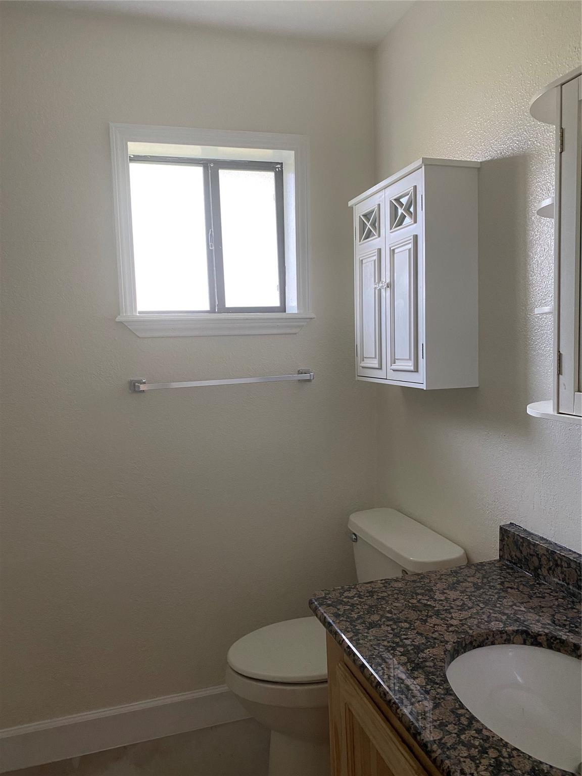 805 Laurel St, Bastrop, TX 78602