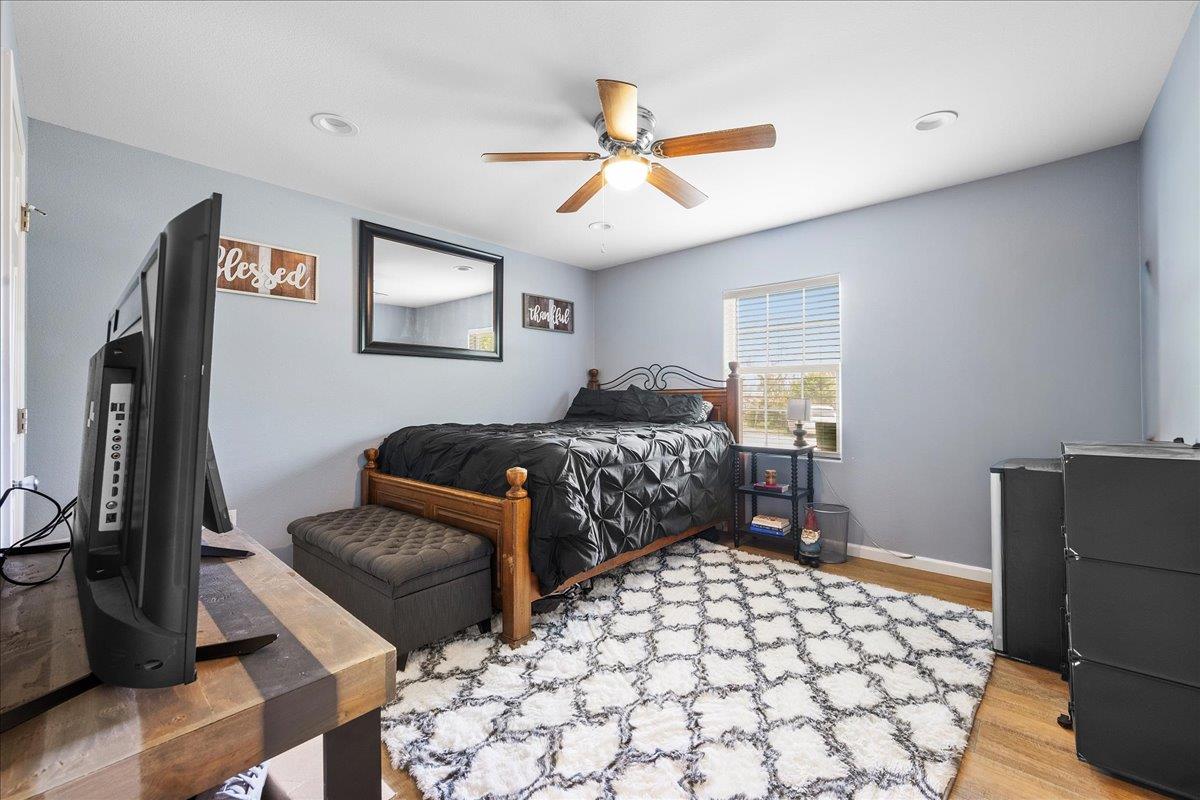 608 Washington St, Smithville, TX 78957