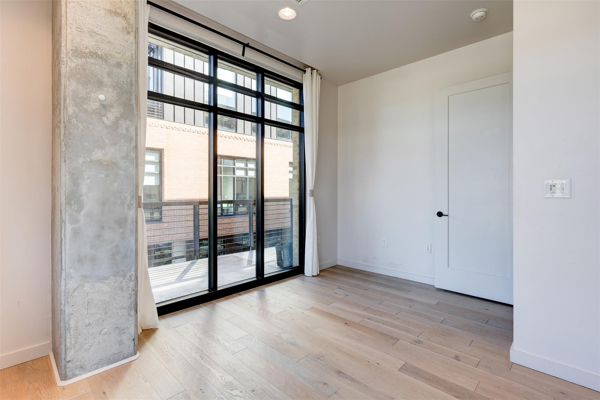 1501 E 4th St # 202, Austin, TX 78702