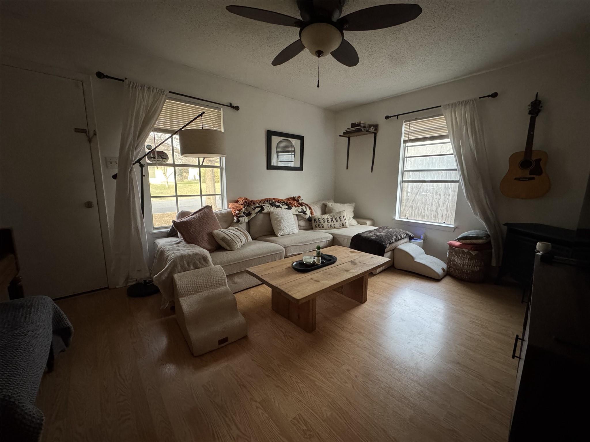 207 Chippendale Ave, Austin, TX 78745