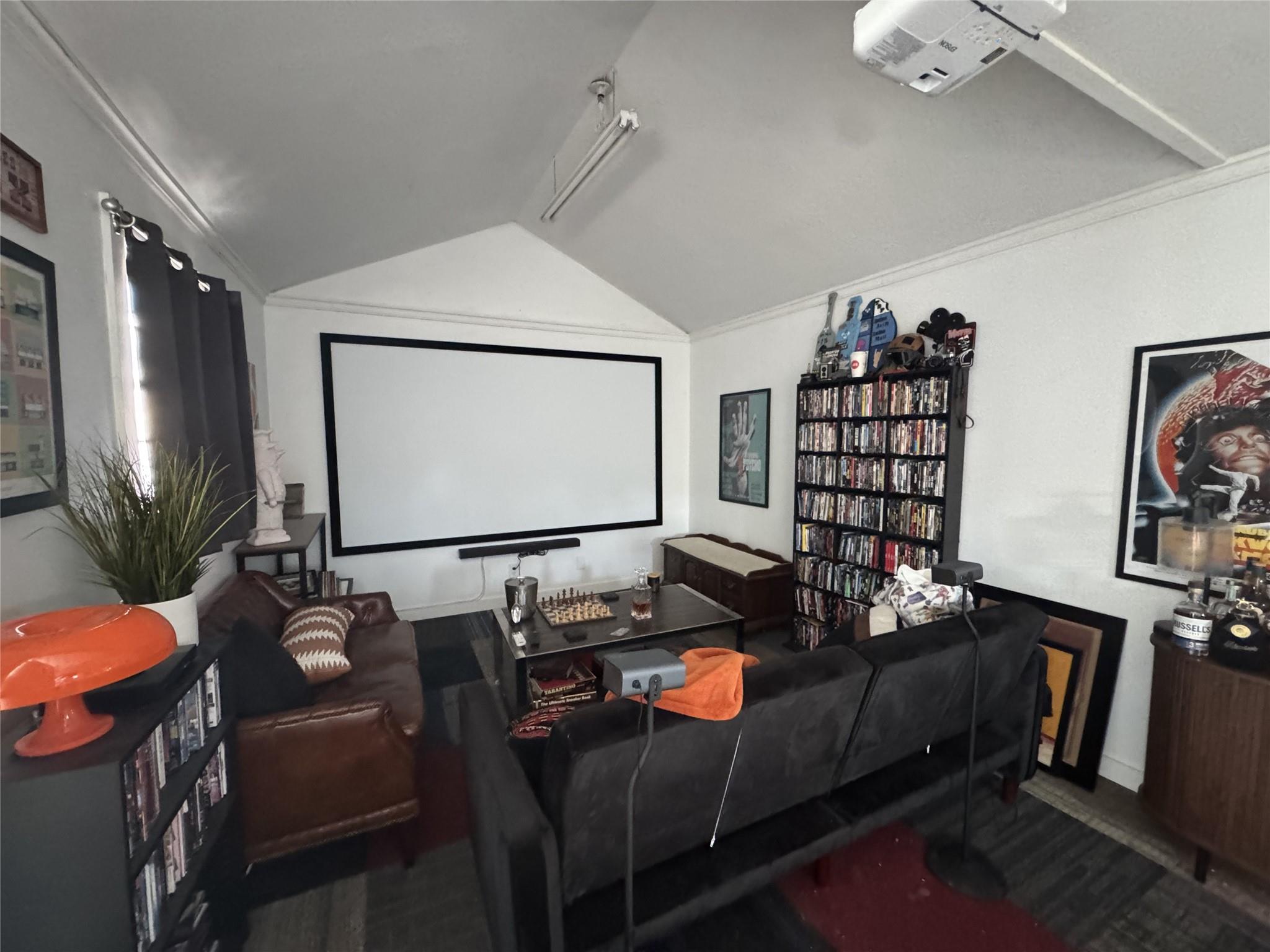 207 Chippendale Ave, Austin, TX 78745