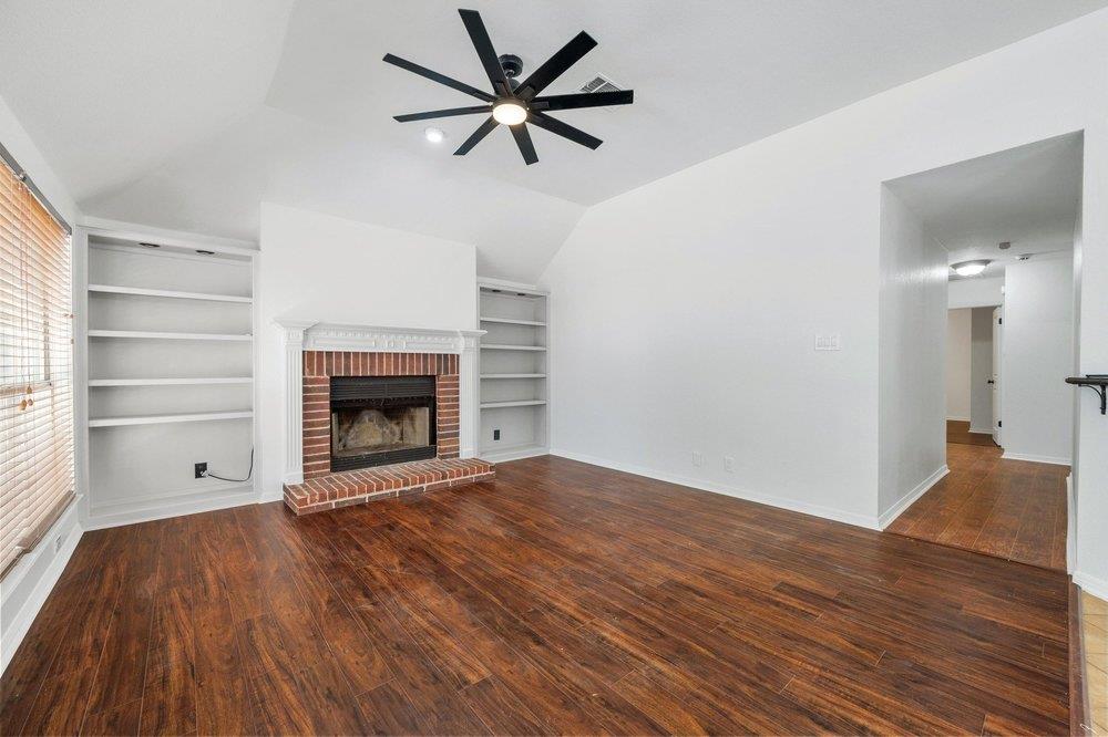 209 El Rio Dr, Lakeway, TX 78734