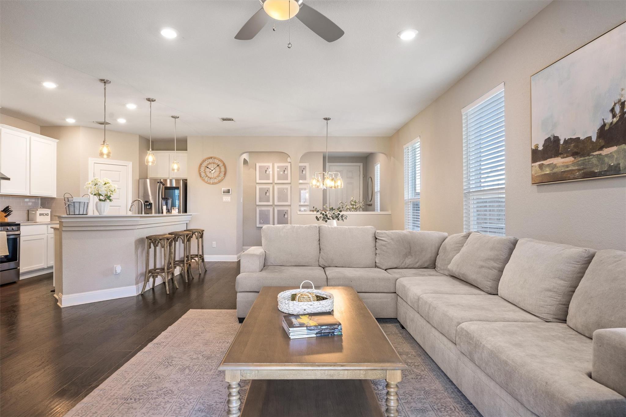 101 Muenster Dr # 154, Hutto, TX 78634