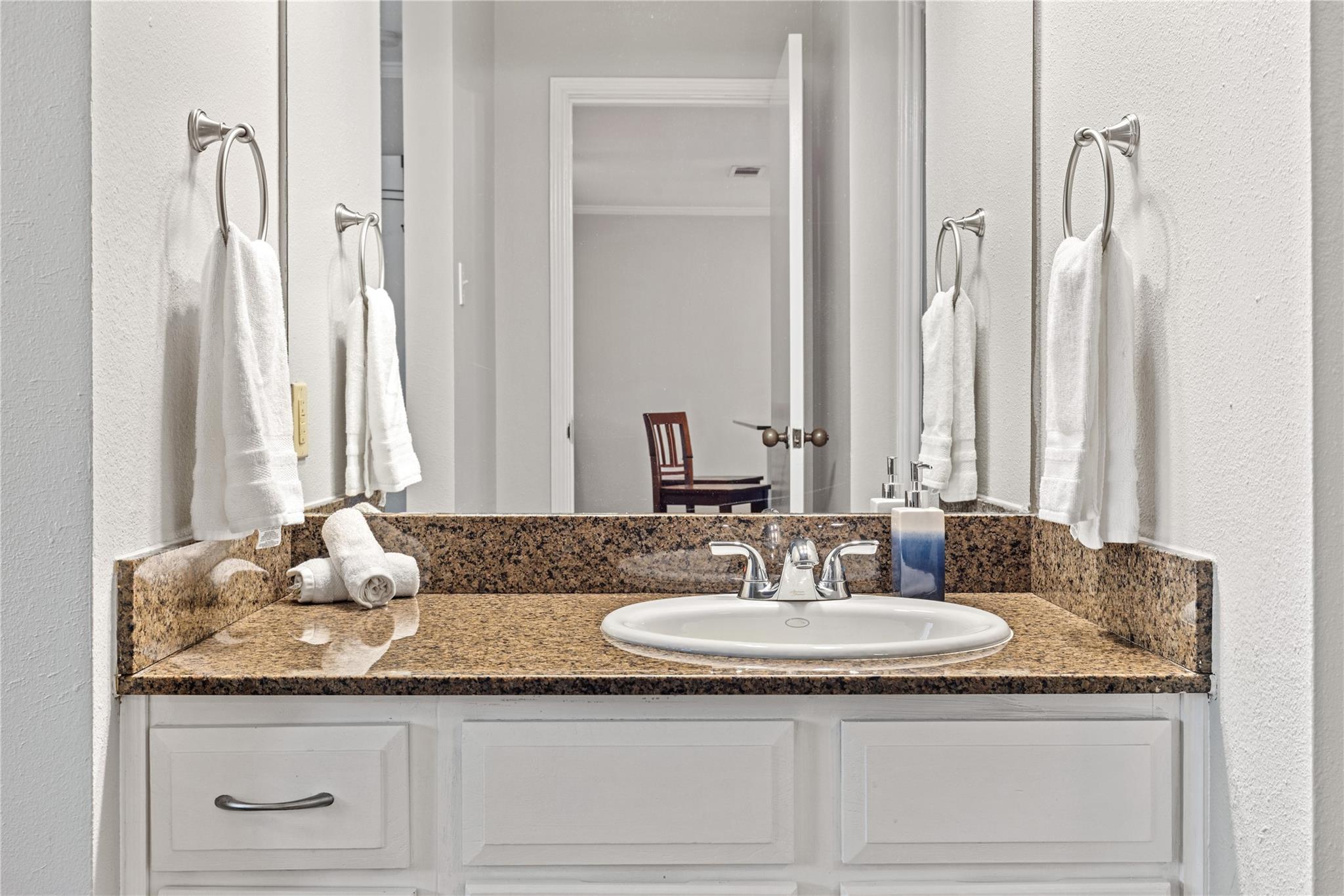 8888 Tallwood Dr # 1107, Austin, TX 78759