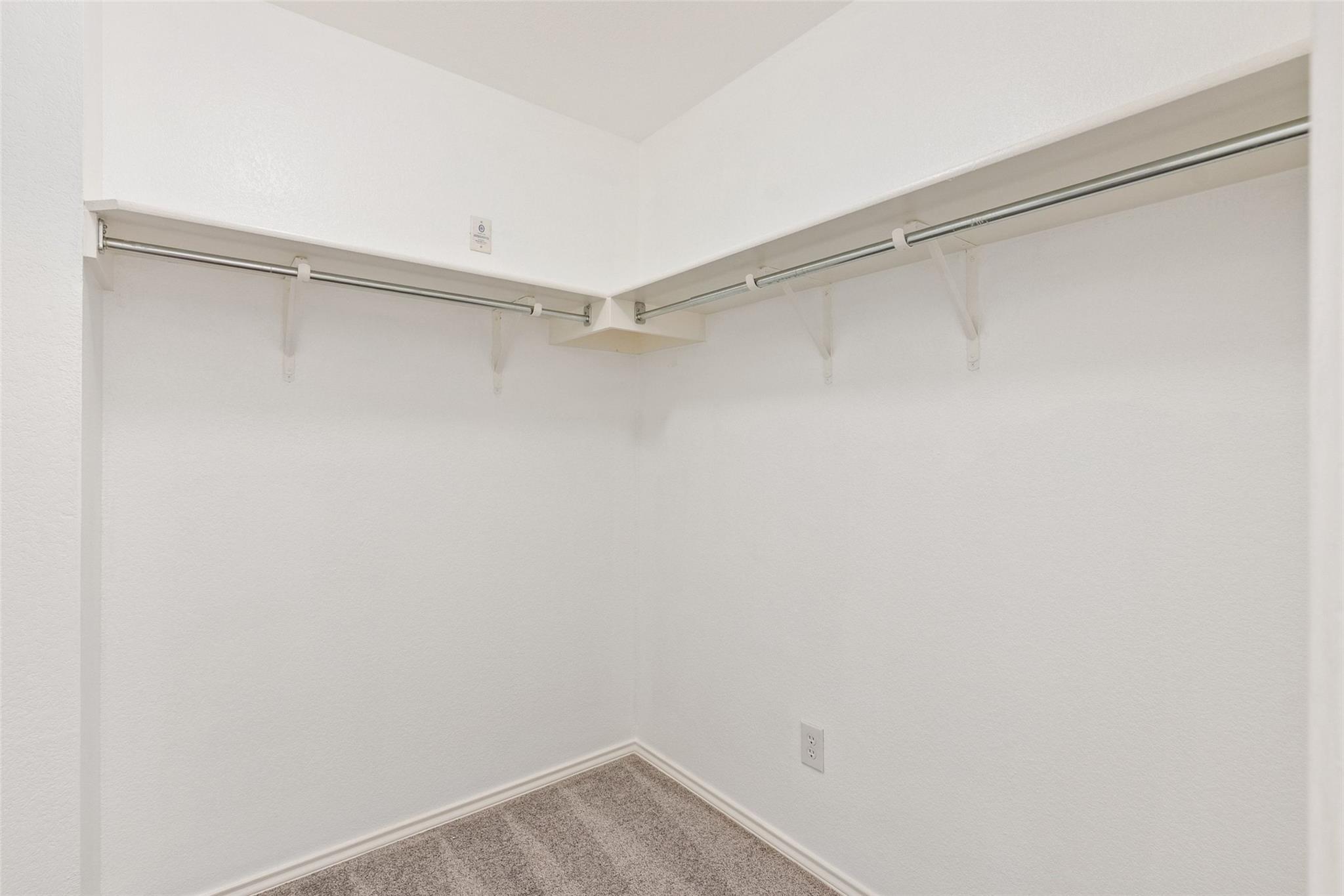 6629 Doyal Dr, Austin, TX 78747