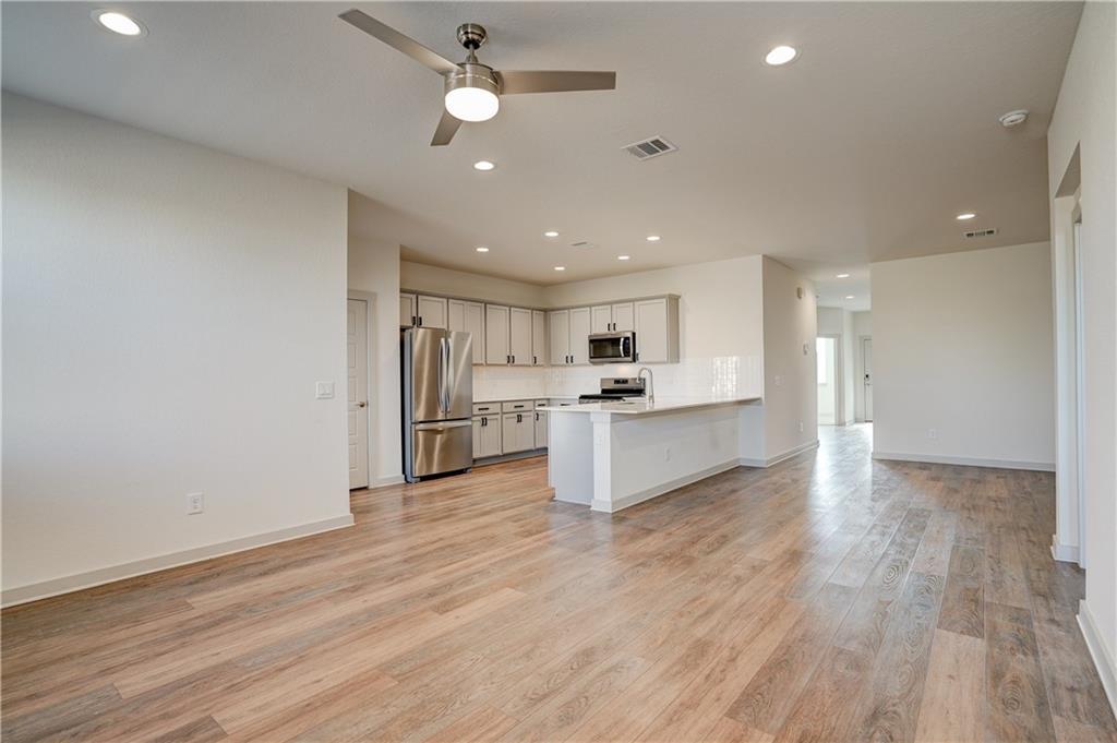 280 Tequilana Pass, Leander, TX 78641